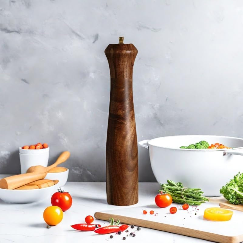 Manuel Wooden Salt and Pepper Grinder Set